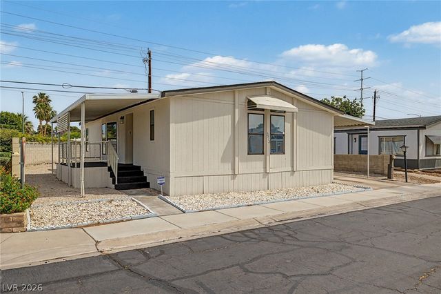 5512 Aldama Road, Las Vegas, NV 89122