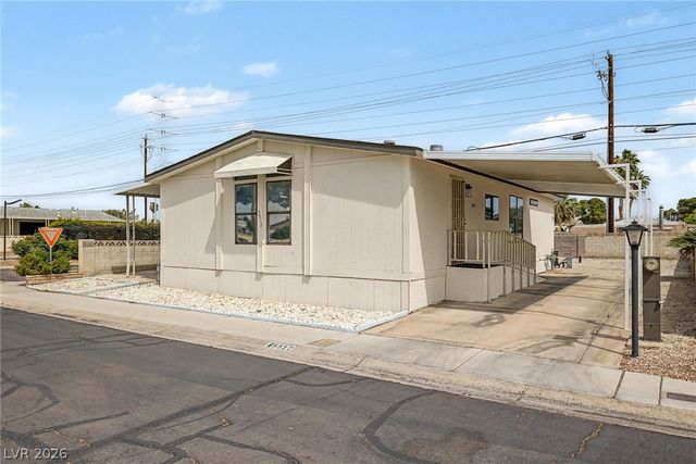 5512 Aldama Road, Las Vegas, NV 89122