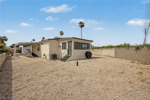 5512 Aldama Road, Las Vegas, NV 89122