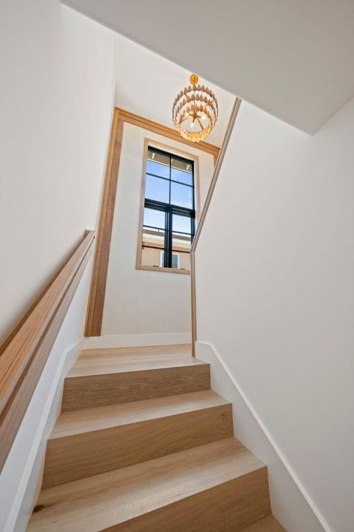 Image 36 of property listing at 1548 Cypress Avenue, Burlingame, CA 94010
