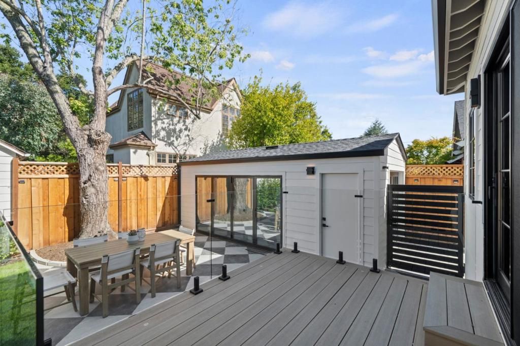Image 62 of property listing at 1548 Cypress Avenue, Burlingame, CA 94010