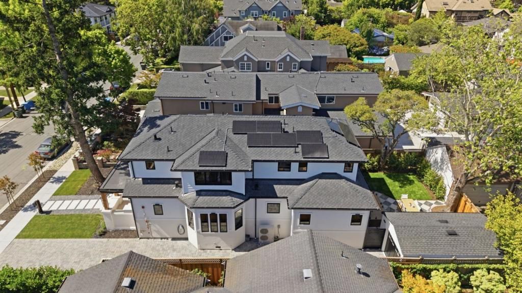 Image 64 of property listing at 1548 Cypress Avenue, Burlingame, CA 94010