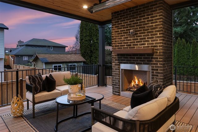 1813 3rd Street, Kirkland, WA 98033