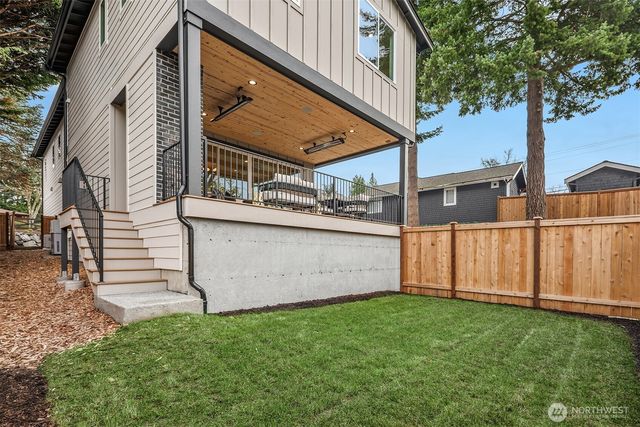 1813 3rd Street, Kirkland, WA 98033