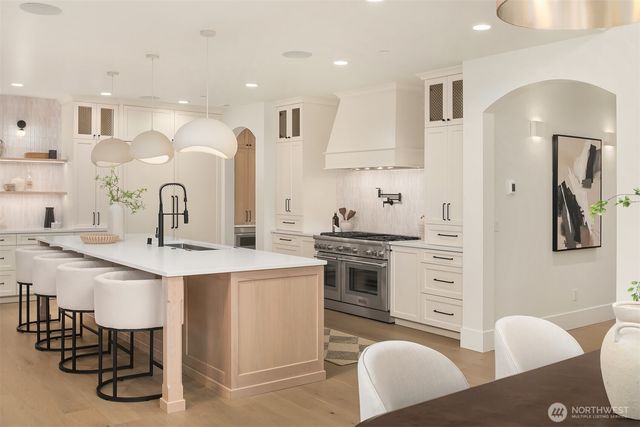 1813 3rd Street, Kirkland, WA 98033