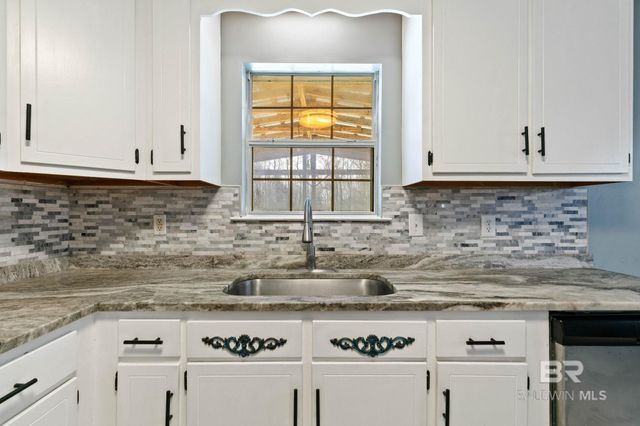 17366 Old Brady Road, Bay Minette, AL 36507