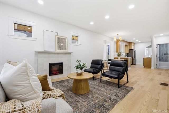 1539 S Sherman Street, Denver, CO 80210