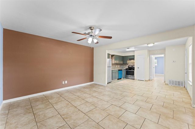 5035 Reno Drive, Pasadena, TX 77505