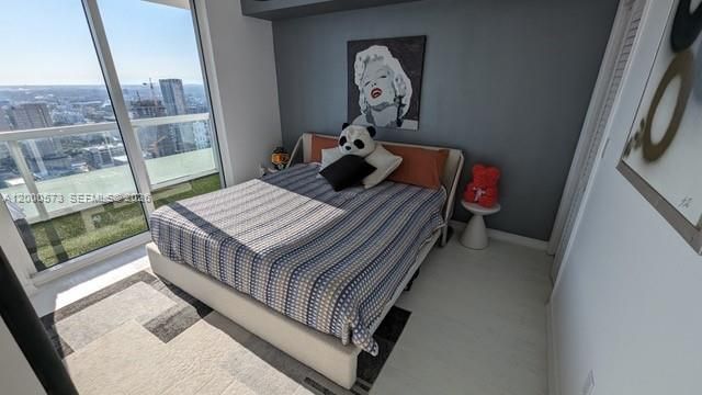 50 Biscayne Blvd 5107, Miami, FL 33132