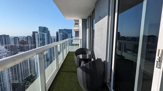 50 Biscayne Blvd 5107, Miami, FL 33132