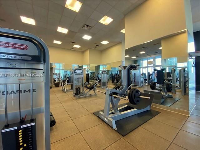 50 Biscayne Blvd 5107, Miami, FL 33132