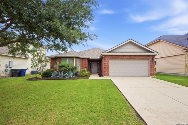 855 Avery, New Braunfels, TX 78130
