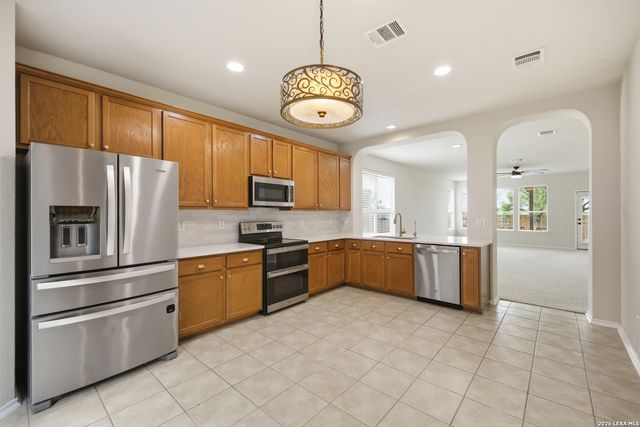 855 Avery, New Braunfels, TX 78130