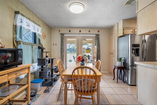 525 Angel Fire Drive, Hewitt, TX 76643