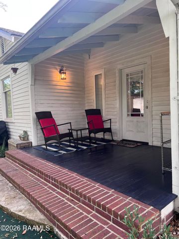 213 S Main Street, Breaux Bridge, LA 70517