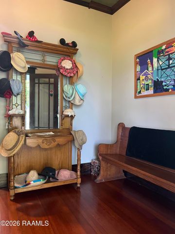 213 S Main Street, Breaux Bridge, LA 70517