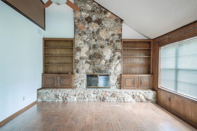 7622 County Line Road, Willis, TX 77378