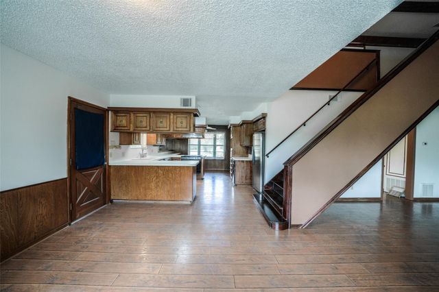 7622 County Line Road, Willis, TX 77378