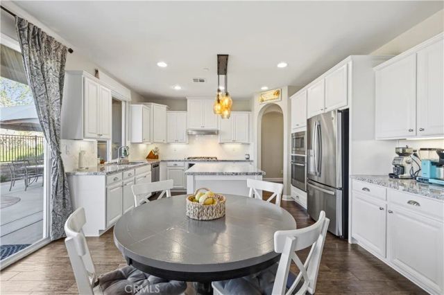 28417 Steel, Valencia, CA 91354