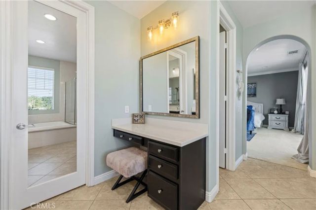 28417 Steel, Valencia, CA 91354