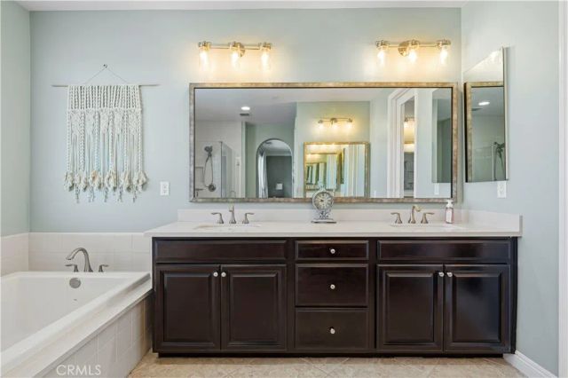 28417 Steel, Valencia, CA 91354