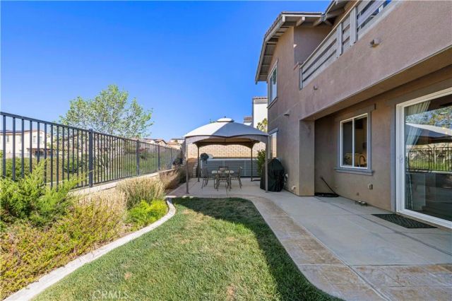 28417 Steel, Valencia, CA 91354