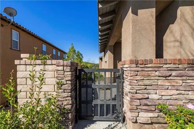 28417 Steel, Valencia, CA 91354