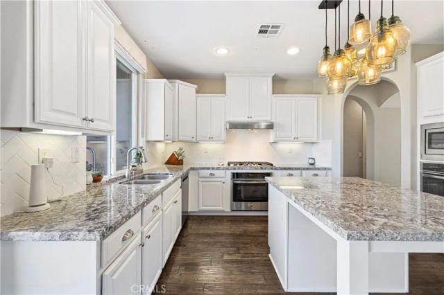 28417 Steel, Valencia, CA 91354