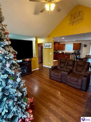 324 Harness Court, Elizabethtown, KY 42701