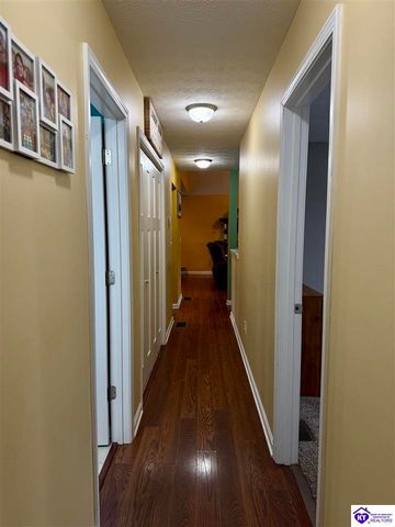 324 Harness Court, Elizabethtown, KY 42701