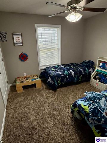 324 Harness Court, Elizabethtown, KY 42701