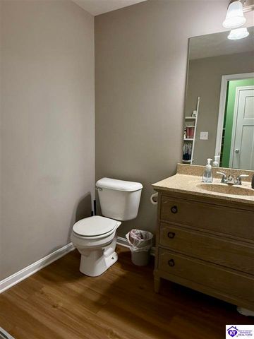 324 Harness Court, Elizabethtown, KY 42701