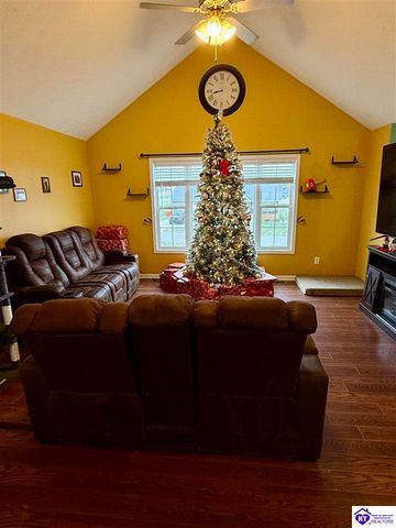 324 Harness Court, Elizabethtown, KY 42701