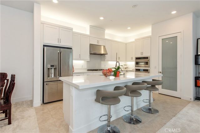 608 Grizzly, Irvine, CA 92618