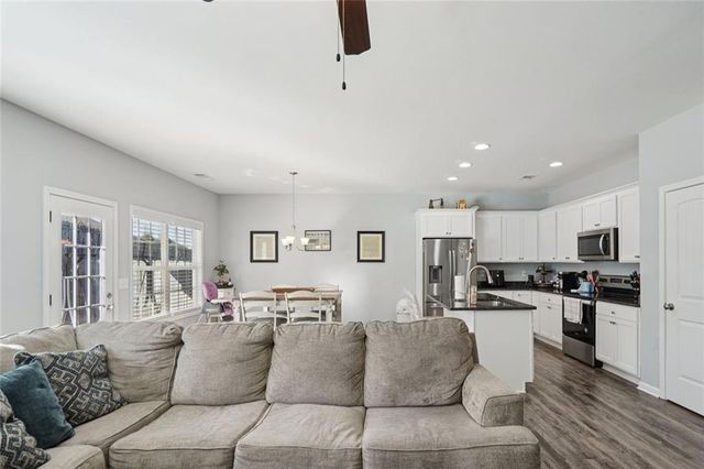 329 Highland Pointe Drive, Alto, GA 30510