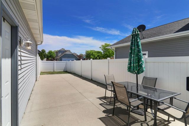 1116 Springbrook DRIVE, Burlington, WI 53105