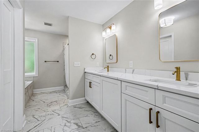 8145 Spotswood Road, Summerfield, NC 27358