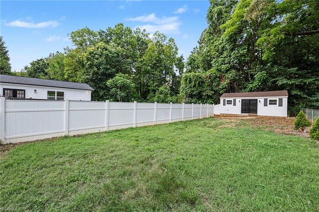 8145 Spotswood Road, Summerfield, NC 27358