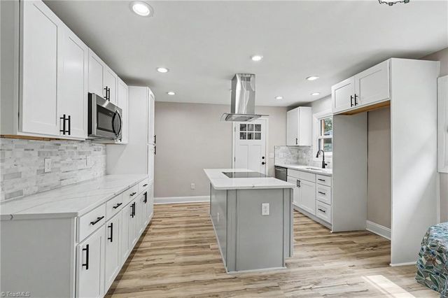 8145 Spotswood Road, Summerfield, NC 27358