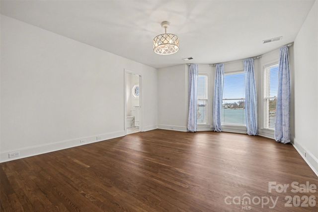 20410 Island Forest Drive, Cornelius, NC 28031