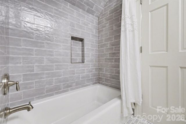 20410 Island Forest Drive, Cornelius, NC 28031