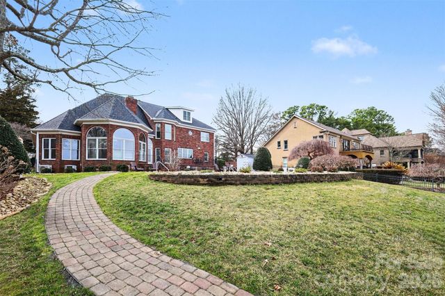 20410 Island Forest Drive, Cornelius, NC 28031