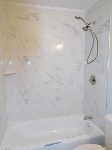 144 Edgewood Circle, Winston-salem, NC 27127