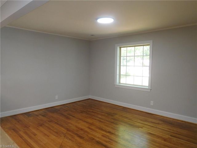 144 Edgewood Circle, Winston-salem, NC 27127