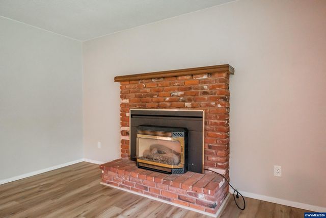 4842 Lone Oak Rd SE, Salem, OR 97302