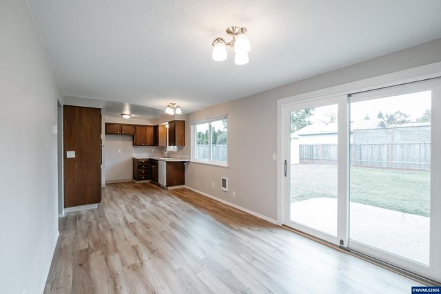 4842 Lone Oak Rd SE, Salem, OR 97302