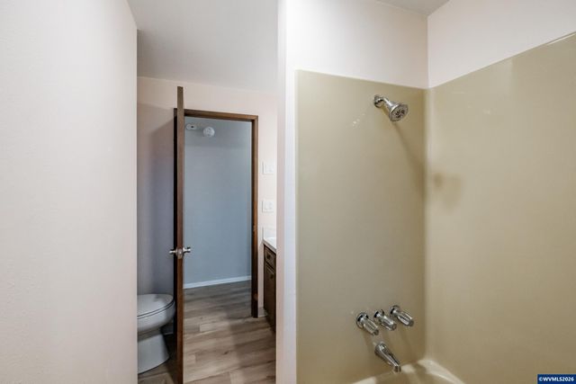 4842 Lone Oak Rd SE, Salem, OR 97302