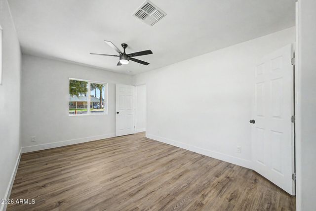 1147 E FLYNN Lane, Phoenix, AZ 85014