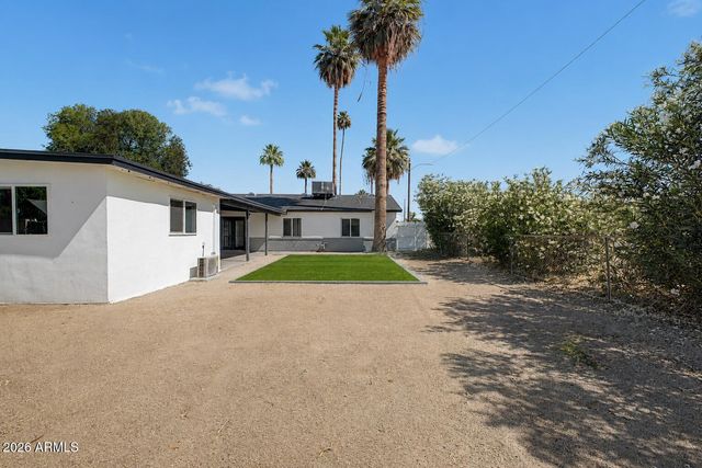 1147 E FLYNN Lane, Phoenix, AZ 85014