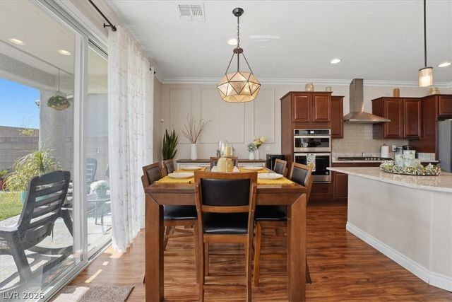 10043 Fletcher Peak Avenue, Las Vegas, NV 89178